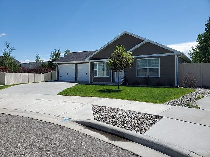 3477 Lucky Penny Ln