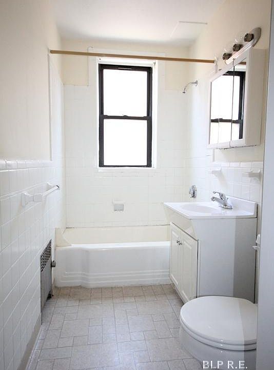 2nd image of 26 Browne St APT 02
