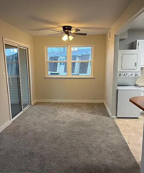 3 Florence Tollgate Pl #8 — Photo 4