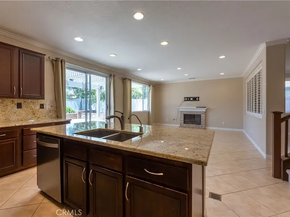 14 Monument Pl, Irvine, CA 92602