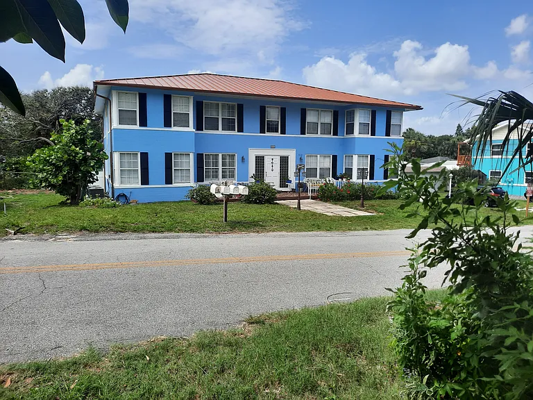 512 Phoenix Ave — Photo 46