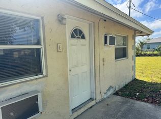 3330 Jeffcott St, Fort Myers, FL 33916