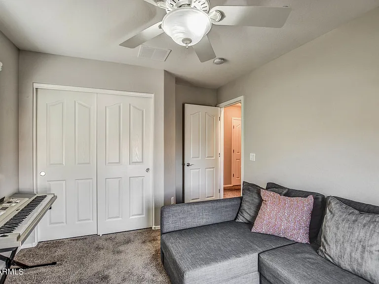 3245 E Morning Star Ln — Photo 26