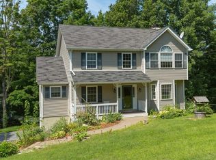 23 Gold Rd, Poughquag, NY 12570