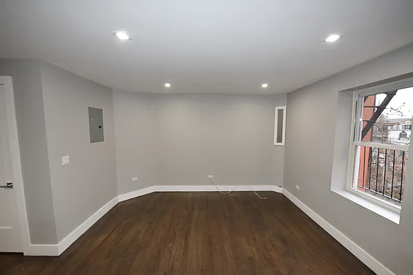 Rented by Corcoran | media 19