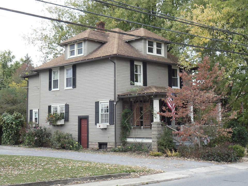 1st image of 158 W Water St
