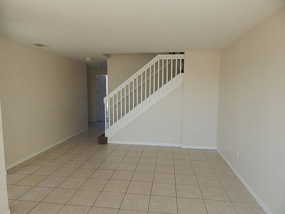 Additional Living Room