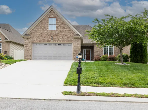 1978 Belleau Village Ln, Chattanooga, TN 37421