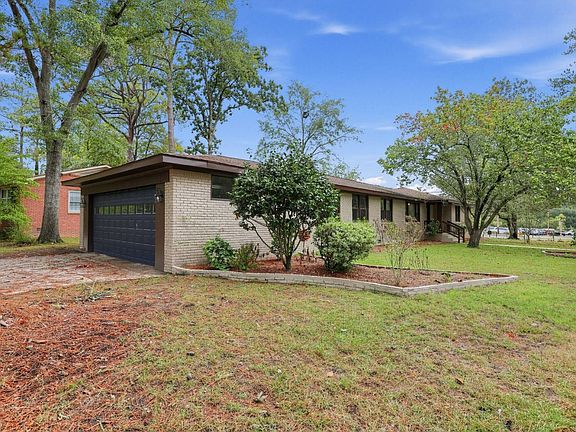 2nd image of 4841 Oakhill Rd