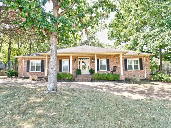 1743 Breckenridge Dr, Murfreesboro, TN 37129
