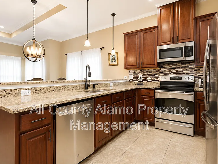 8311 Comanche Pass — Photo 9
