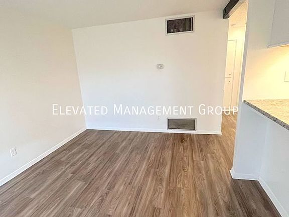 2nd image of 1300 Pennsylvania St NE APT 4