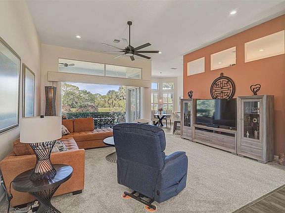 5th image of 1985 White Feather Ln