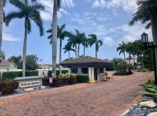 65 Pelican Pointe Dr APT 202, Delray Beach, FL 33483