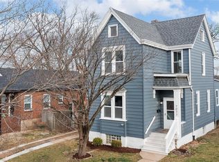 7077 Pernod Ave, Saint Louis, MO