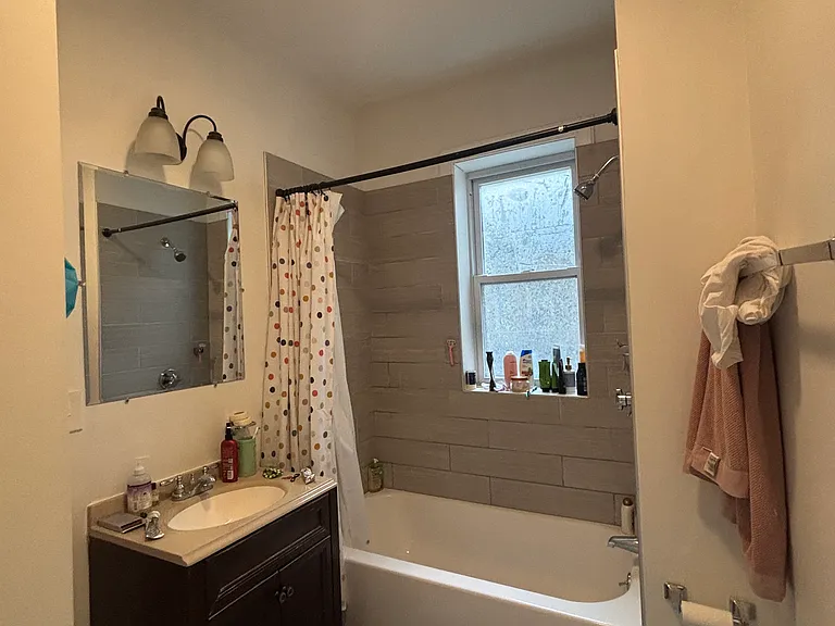 1193 Commonwealth Ave #8 — Photo 4