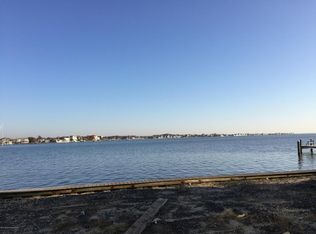 1878 Ensign Ct, Toms River, NJ