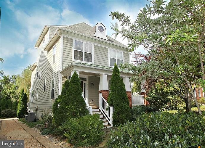 1st image of 1115 Lincoln Ave