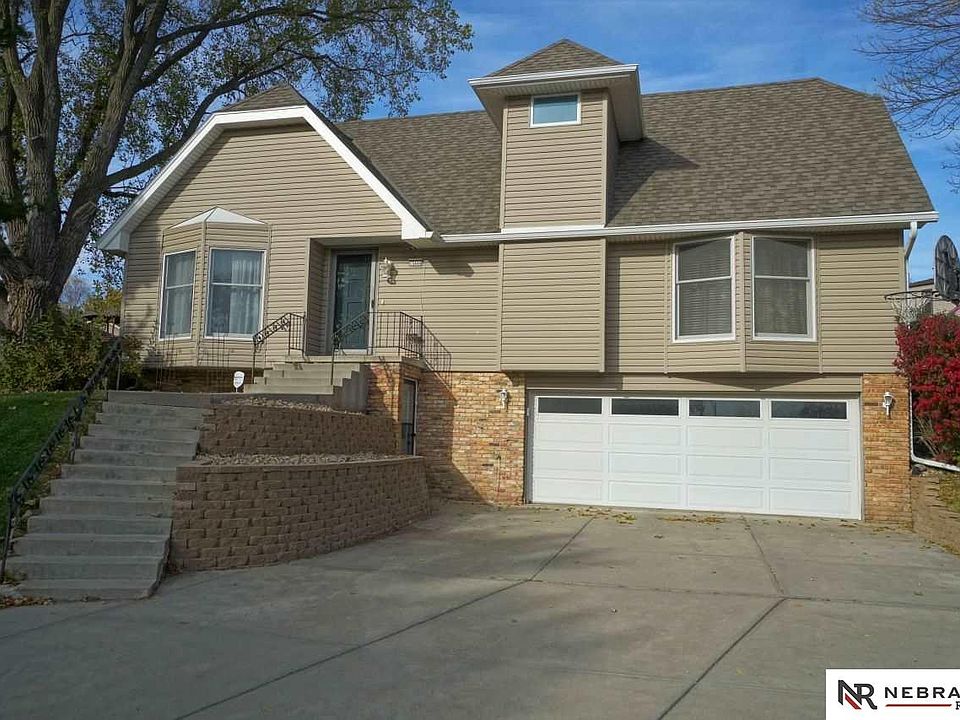 1st image of 15446 Harney St