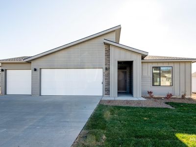 841 Strike Eagle St, Mountain Home, ID, 83647