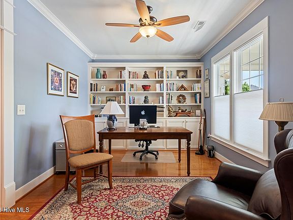 5th image of 277 Millbrook Drive