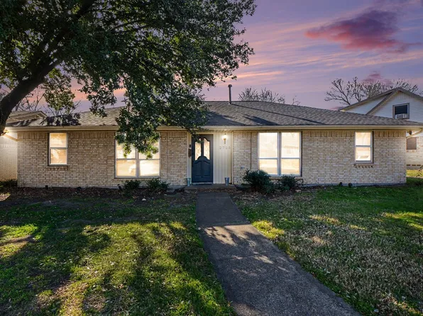 2725 Mark Dr, Mesquite, TX 75150