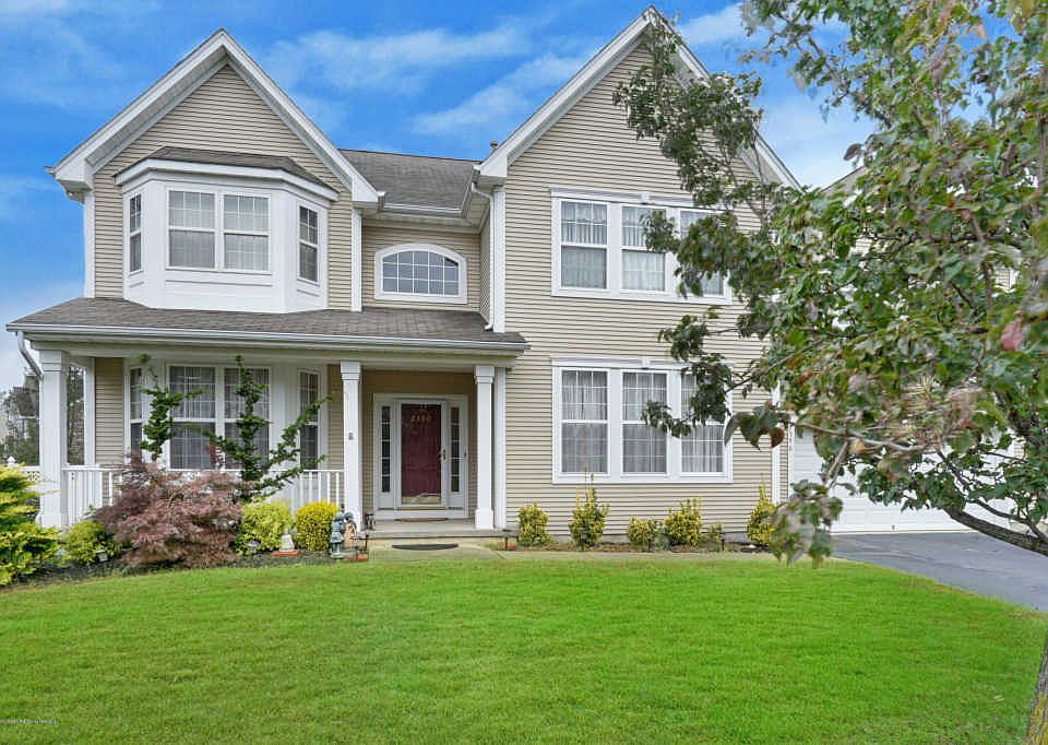 1st image of 2390 Forest Cir