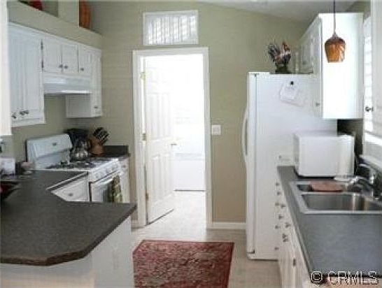 5th image of 20 Rollingwood Dr Space 204