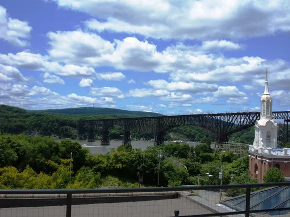 110 Mill Street, 110 Mill St #4E, Poughkeepsie, NY 12601