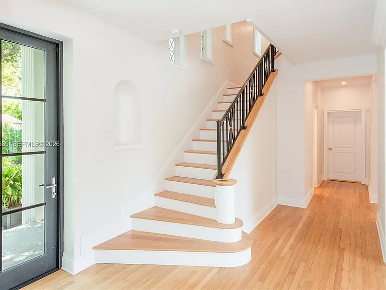 1257 Mariola Ct — Photo 13