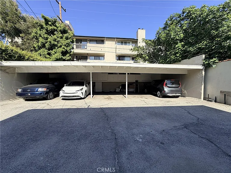 722 Westbourne Dr #C — Photo 16