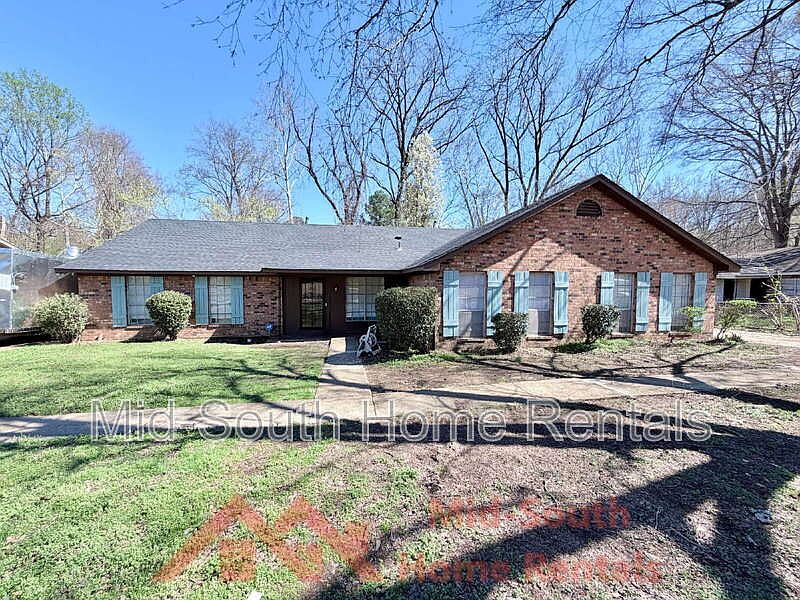1st image of 4016 Socorro Dr