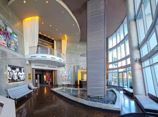 690 SW 1st Ct APT 1518, Miami, FL 33130