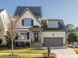 201 Streamwood Dr, Holly Springs, NC 27540