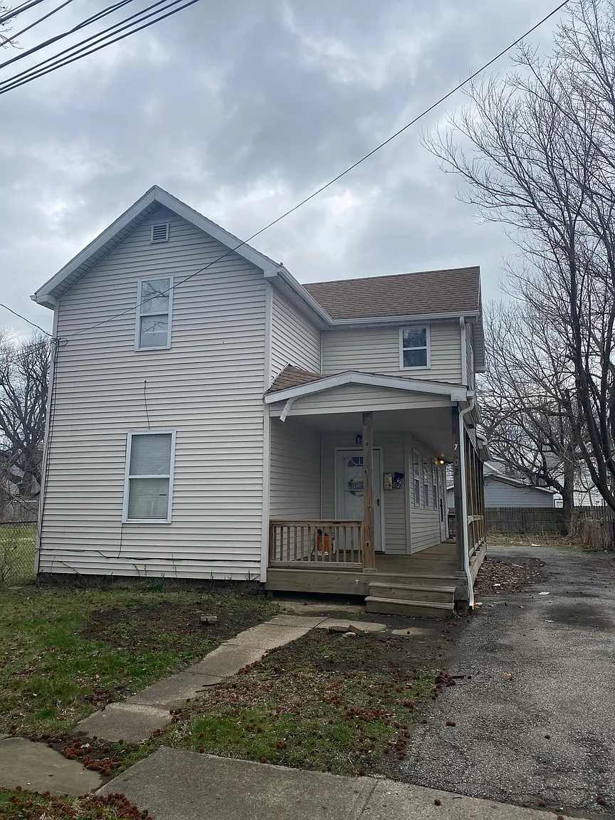 7602 Berry Ave photo 1