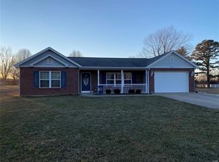 206 Nina St, Dixon, MO 65459
