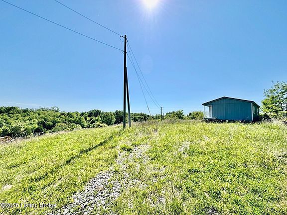 4th image of 1629 Deep Creek Rd