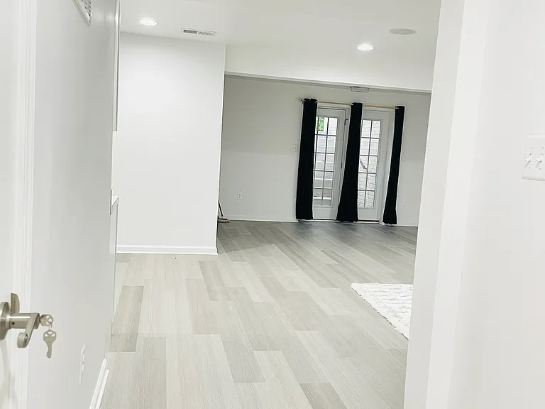 7520 Arundel Woods Dr #BASEMENT LEVEL — Photo 9