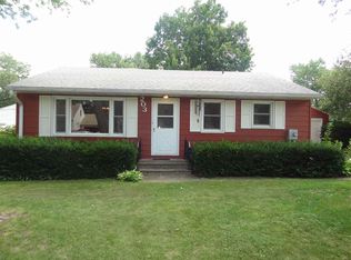 203 Wilson St, Williamsburg, IA