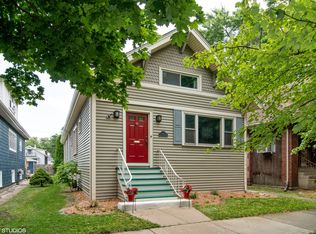 842 Lathrop Ave, Forest Park, IL