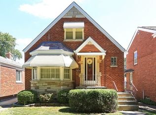 5233 N Oleander Pkwy, Chicago, IL 60656
