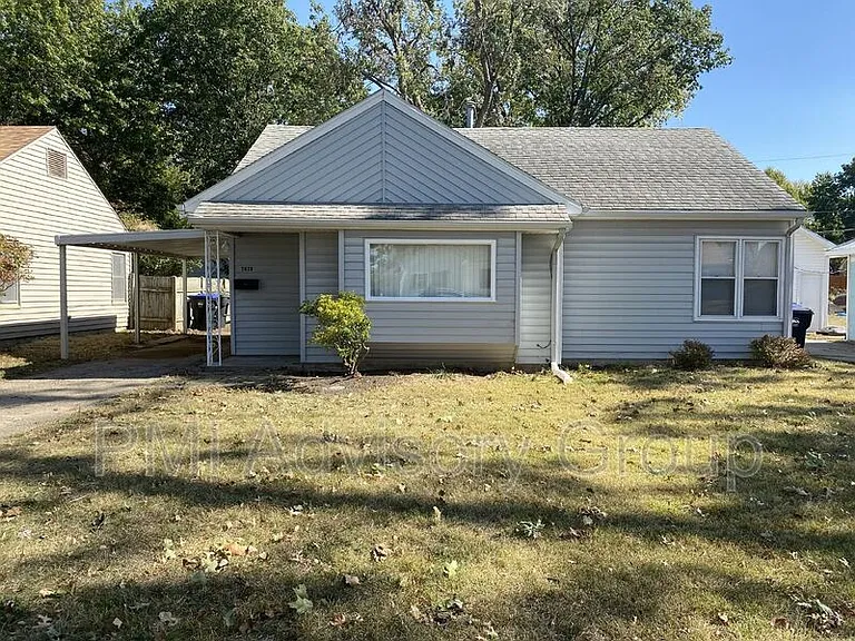2020 SW Atwood Ave — Photo 11