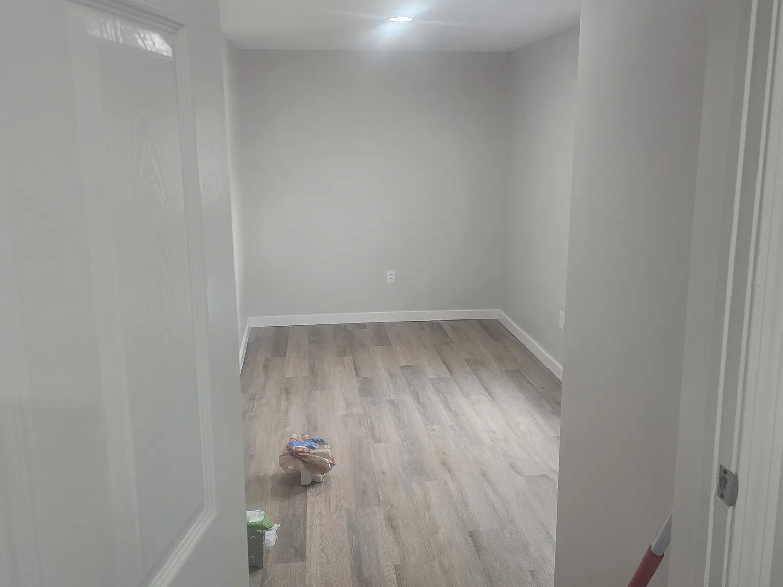 2 bed, 1000 sqft, $1,750 — Photo 3