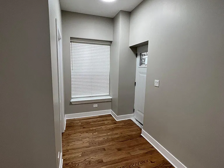 2314 W Giddings St #1F — Photo 15
