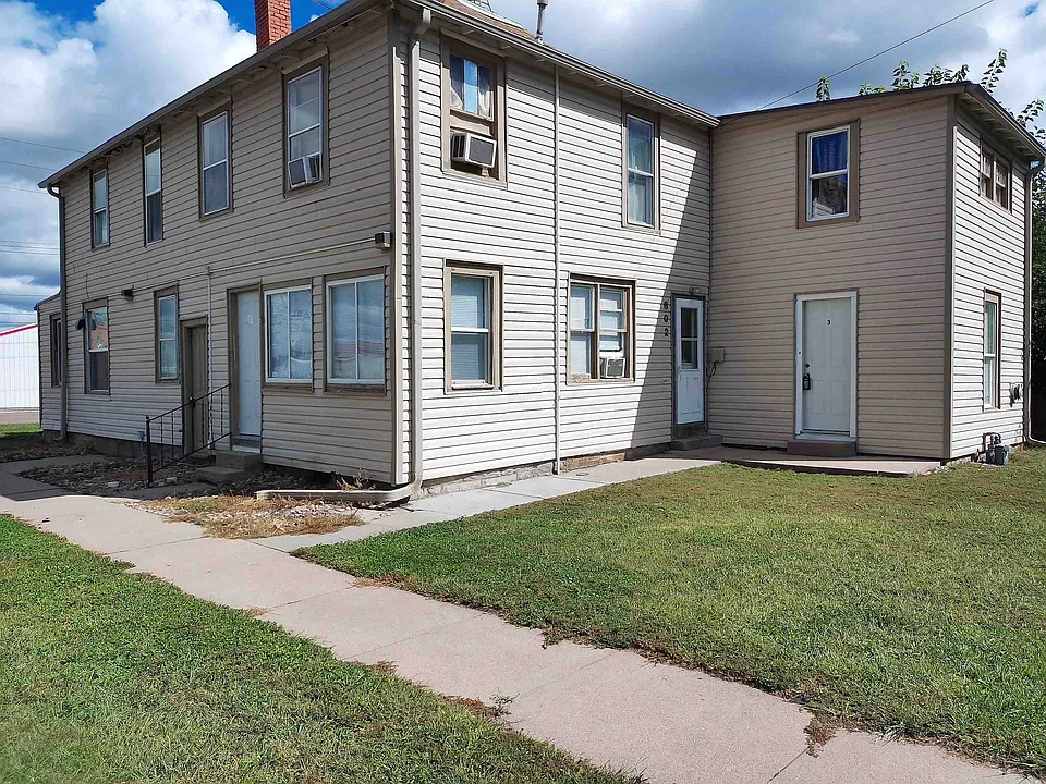 802 E 6th St #6