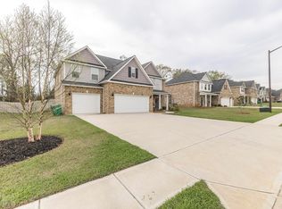 224 Oakley Ct, Bonaire, GA 31005