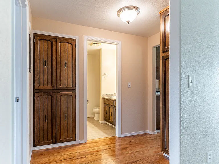 340 Denver St NE #C — Photo 18