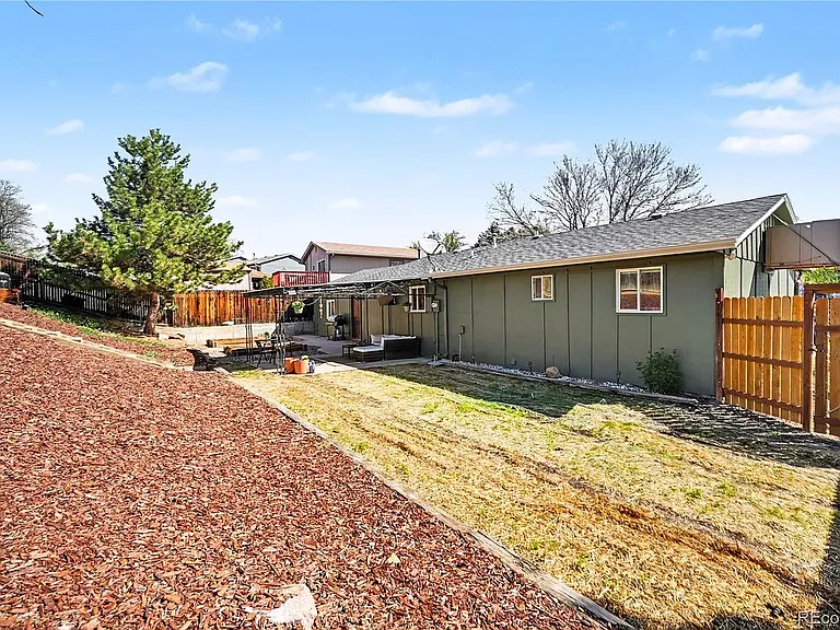 8207 High St — Photo 18