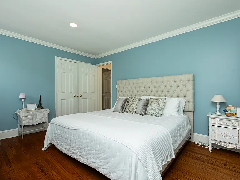 8809 Saunders Ln — Photo 28