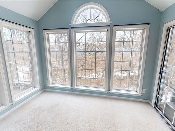 5th image of 7328 Riverview Knoll Ct